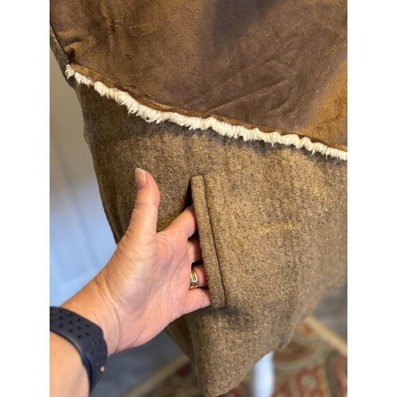 LOGO Lori Goldstein Sleeveless Open Vest Women Size XL Wool Blend Suede Sherpa - Picture 2 of 6